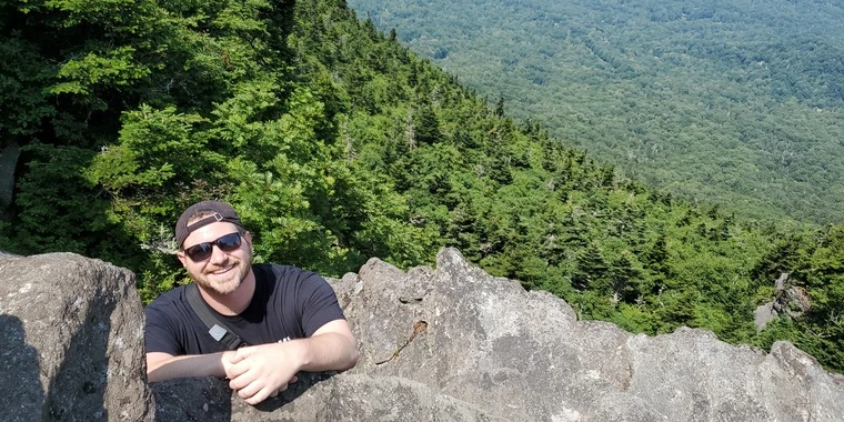 creator header picture