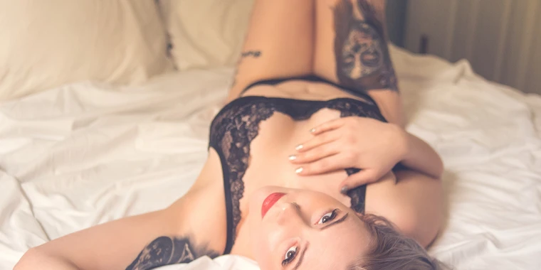 creator header picture