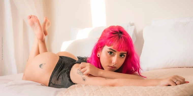 creator header picture