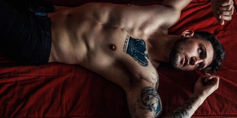 creator header picture