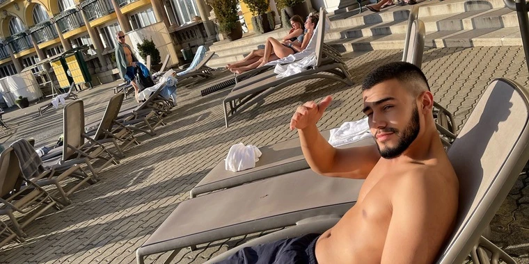 creator header picture