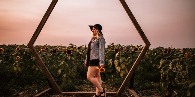 creator header picture