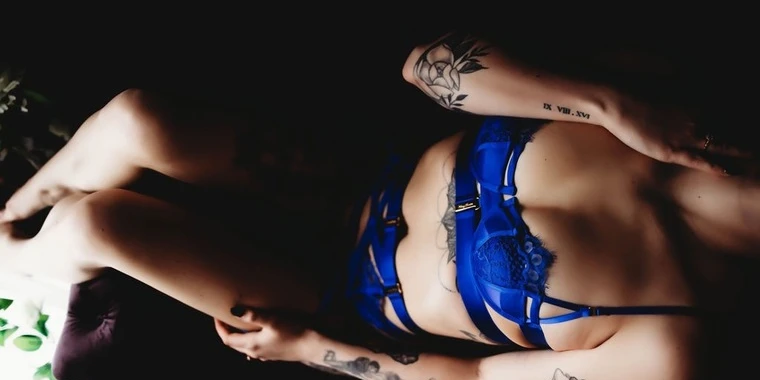 creator header picture