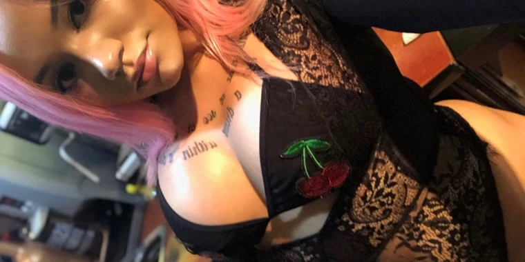 creator header picture