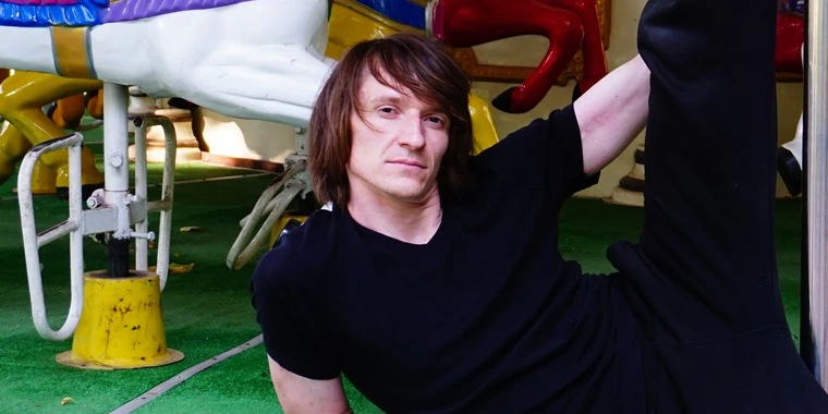 creator header picture