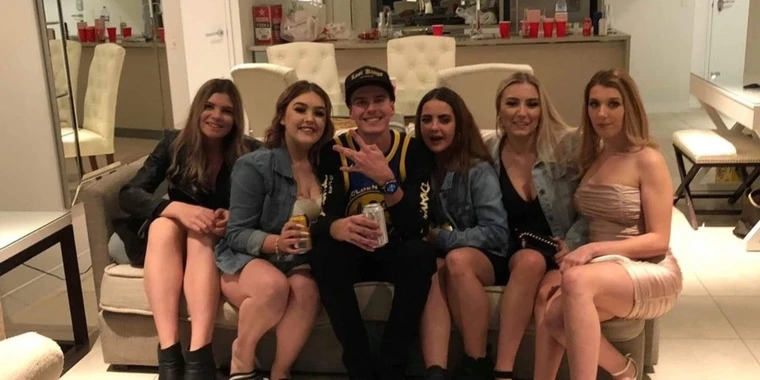 creator header picture
