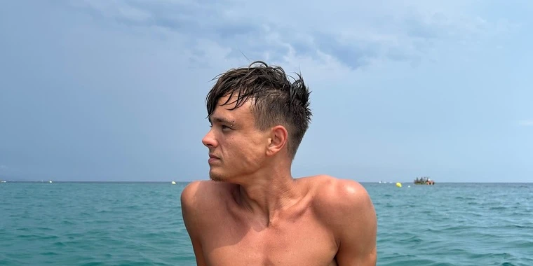 creator header picture