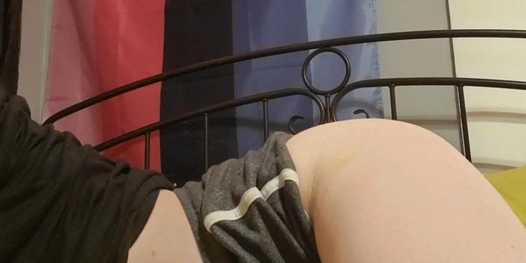 creator header picture
