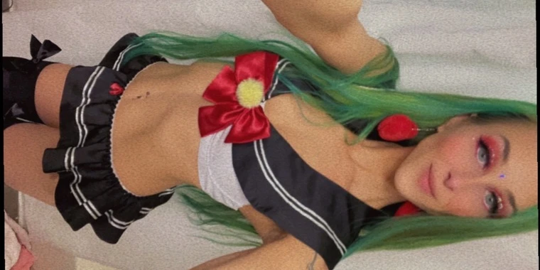 creator header picture