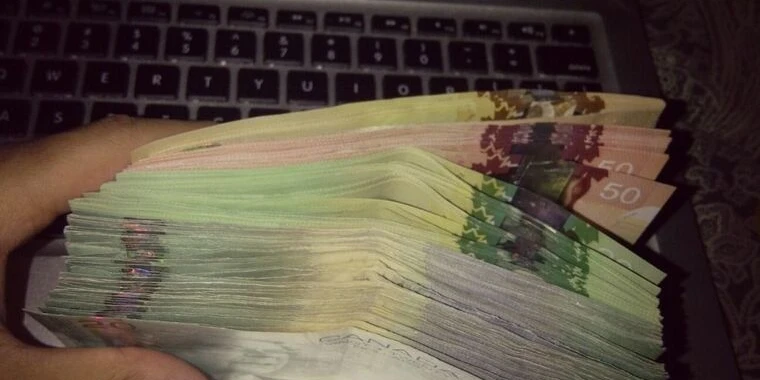 creator header picture