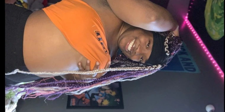 creator header picture