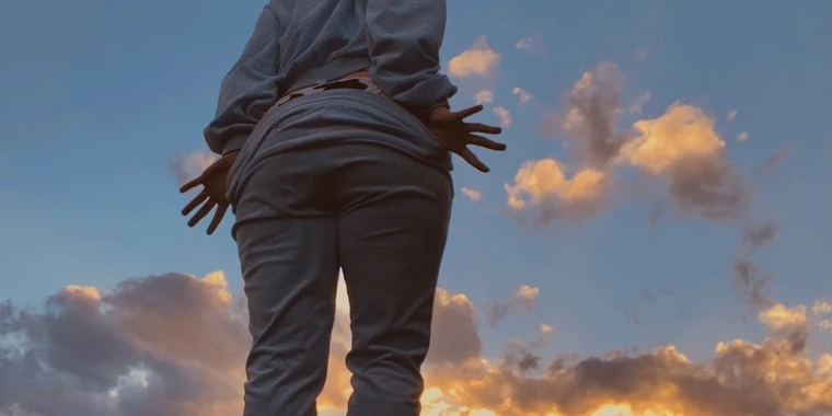 creator header picture