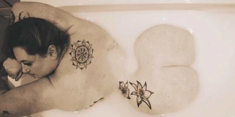 creator header picture