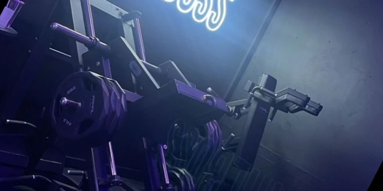 creator header picture