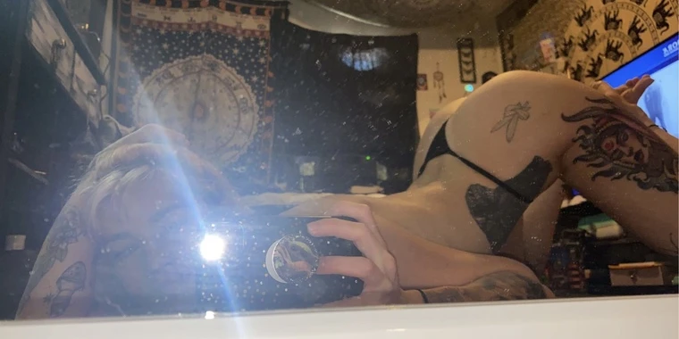 creator header picture