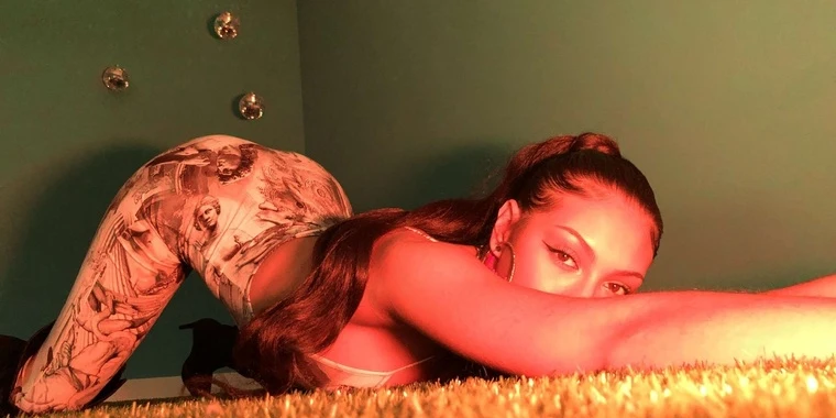 creator header picture