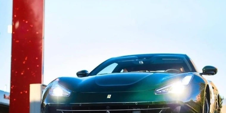 creator header picture