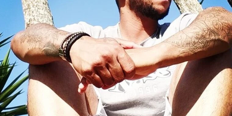 creator header picture
