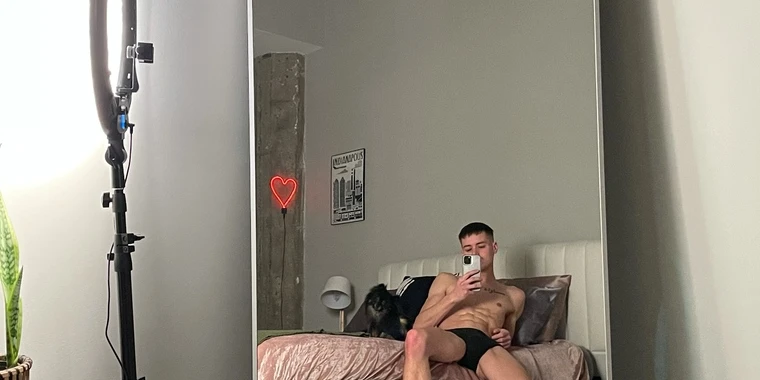 creator header picture