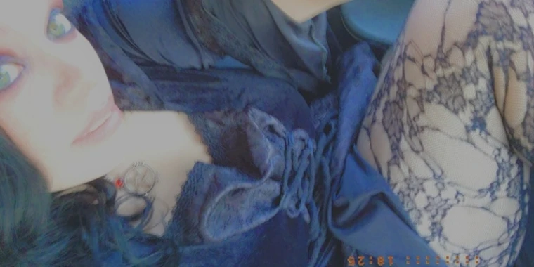 creator header picture