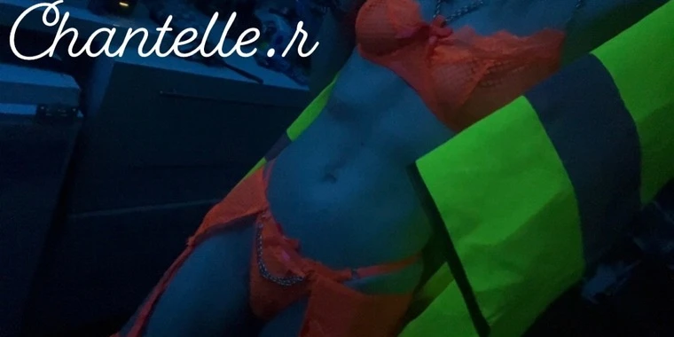 creator header picture