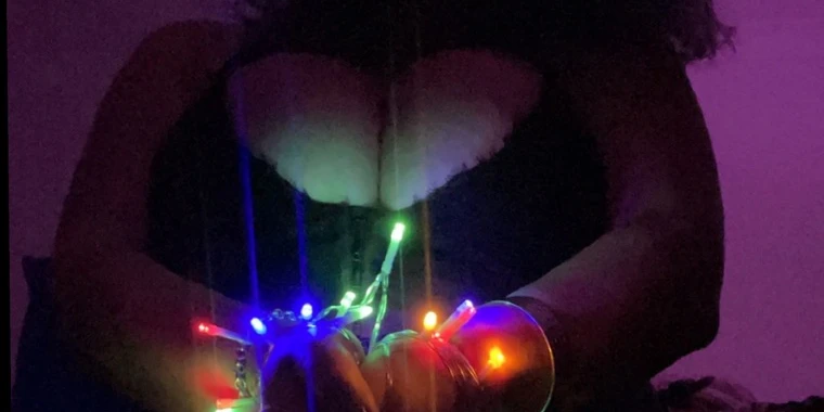 creator header picture