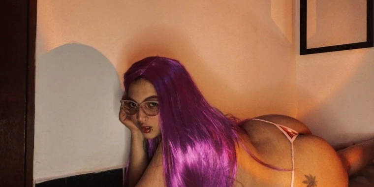 creator header picture