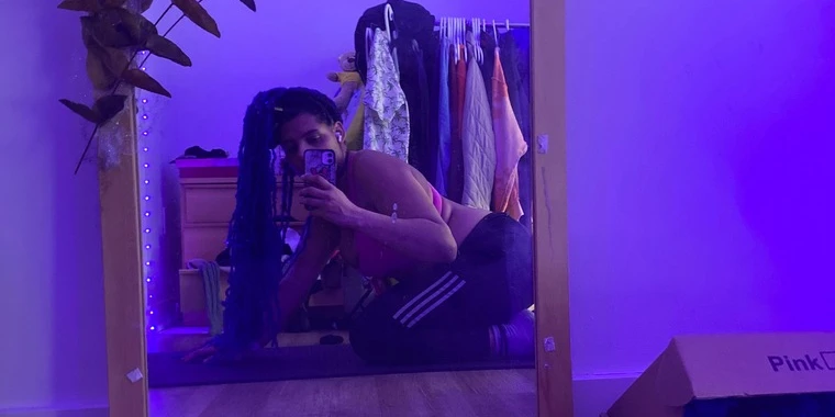 creator header picture