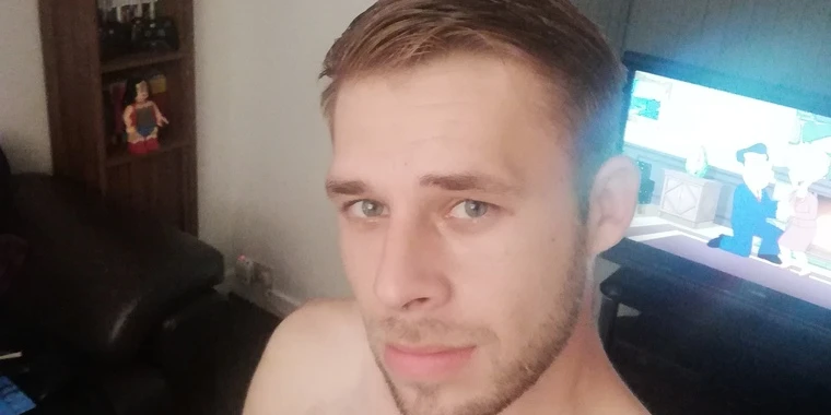 creator header picture