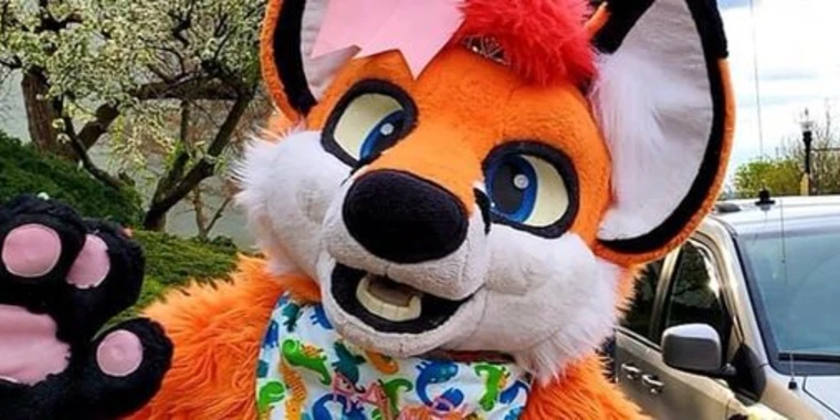 creator header picture