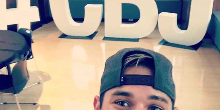 creator header picture