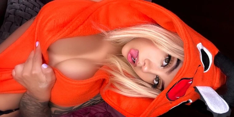 creator header picture