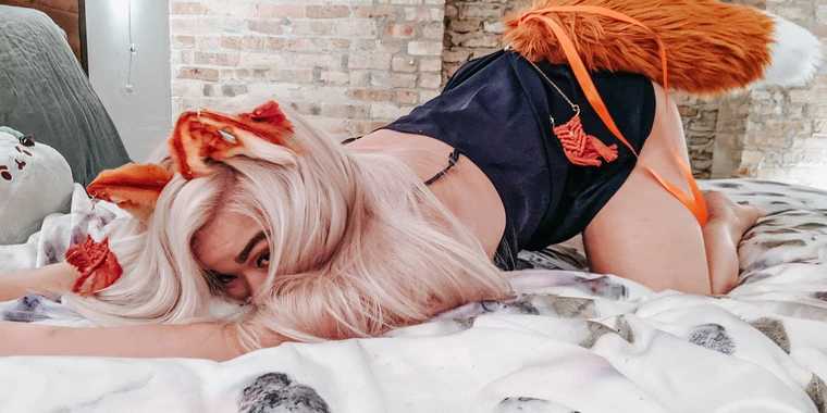 creator header picture