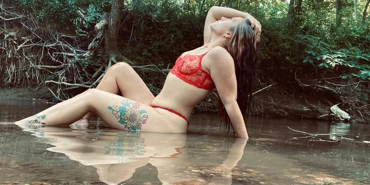 creator header picture