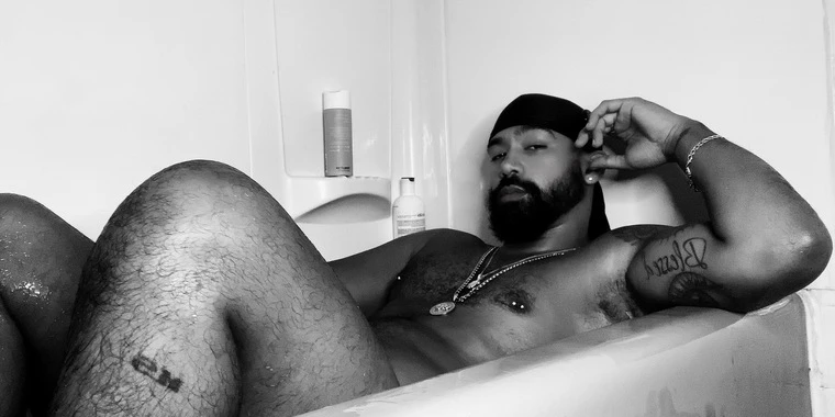 creator header picture