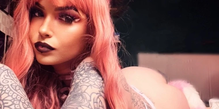 creator header picture