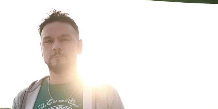 creator header picture