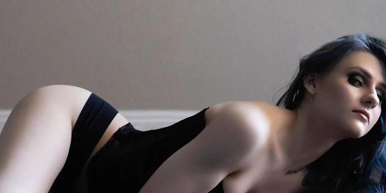 creator header picture