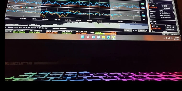 creator header picture