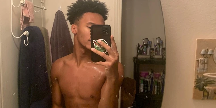 creator header picture