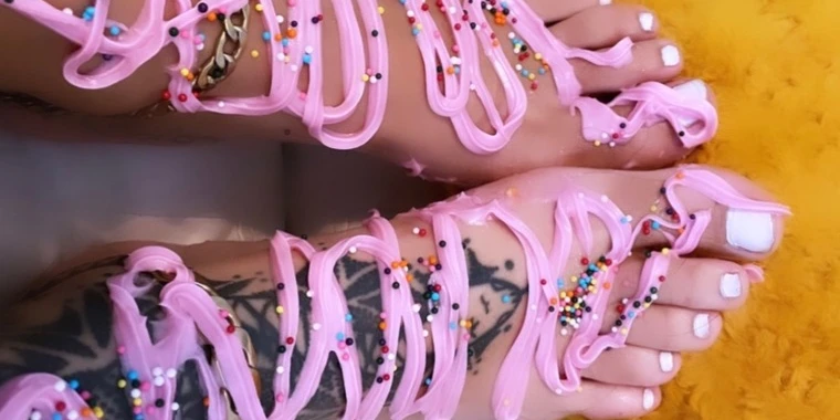 creator header picture