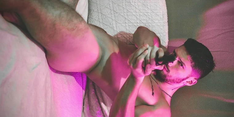 creator header picture