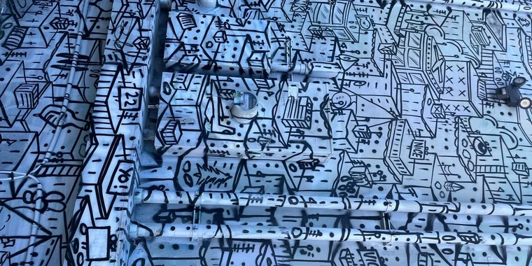creator header picture