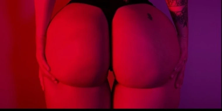 creator header picture
