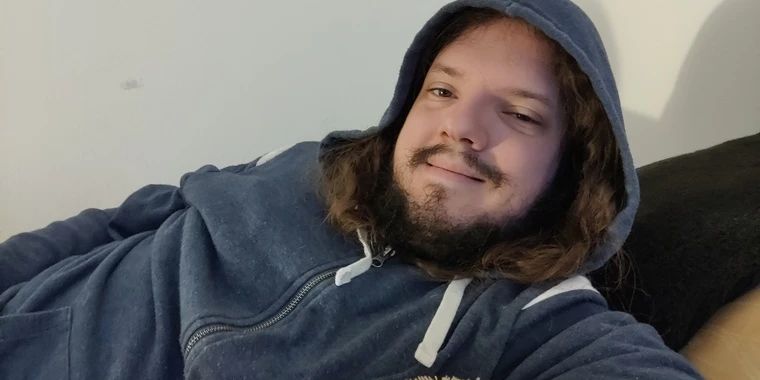 creator header picture