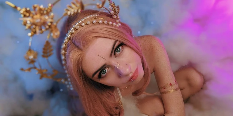 creator header picture