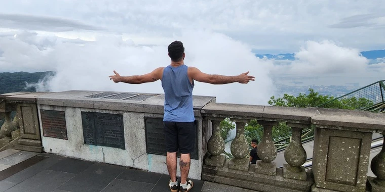 creator header picture