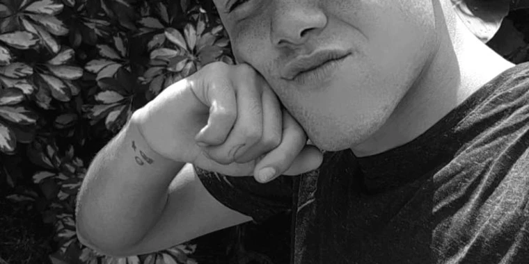 creator header picture