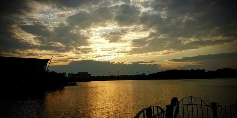 creator header picture
