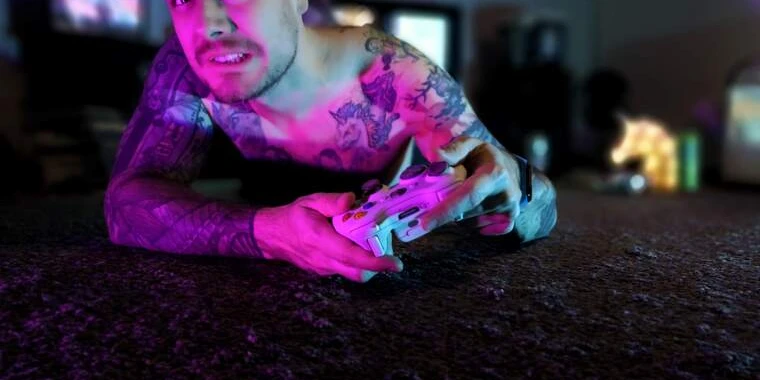 creator header picture